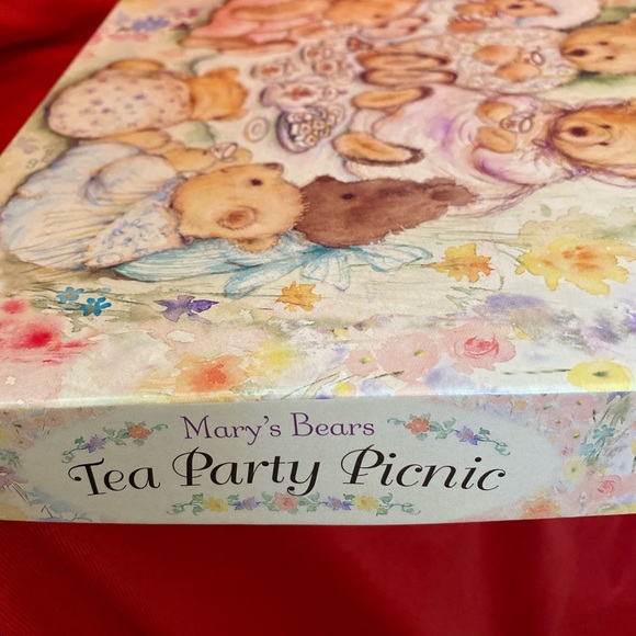 Hallmark Springbok 500-piece Puzzle🧩Retired “Mary’s🍭Bears🧸Tea🫖Party🍰Picnic” - Picture 3 of 10